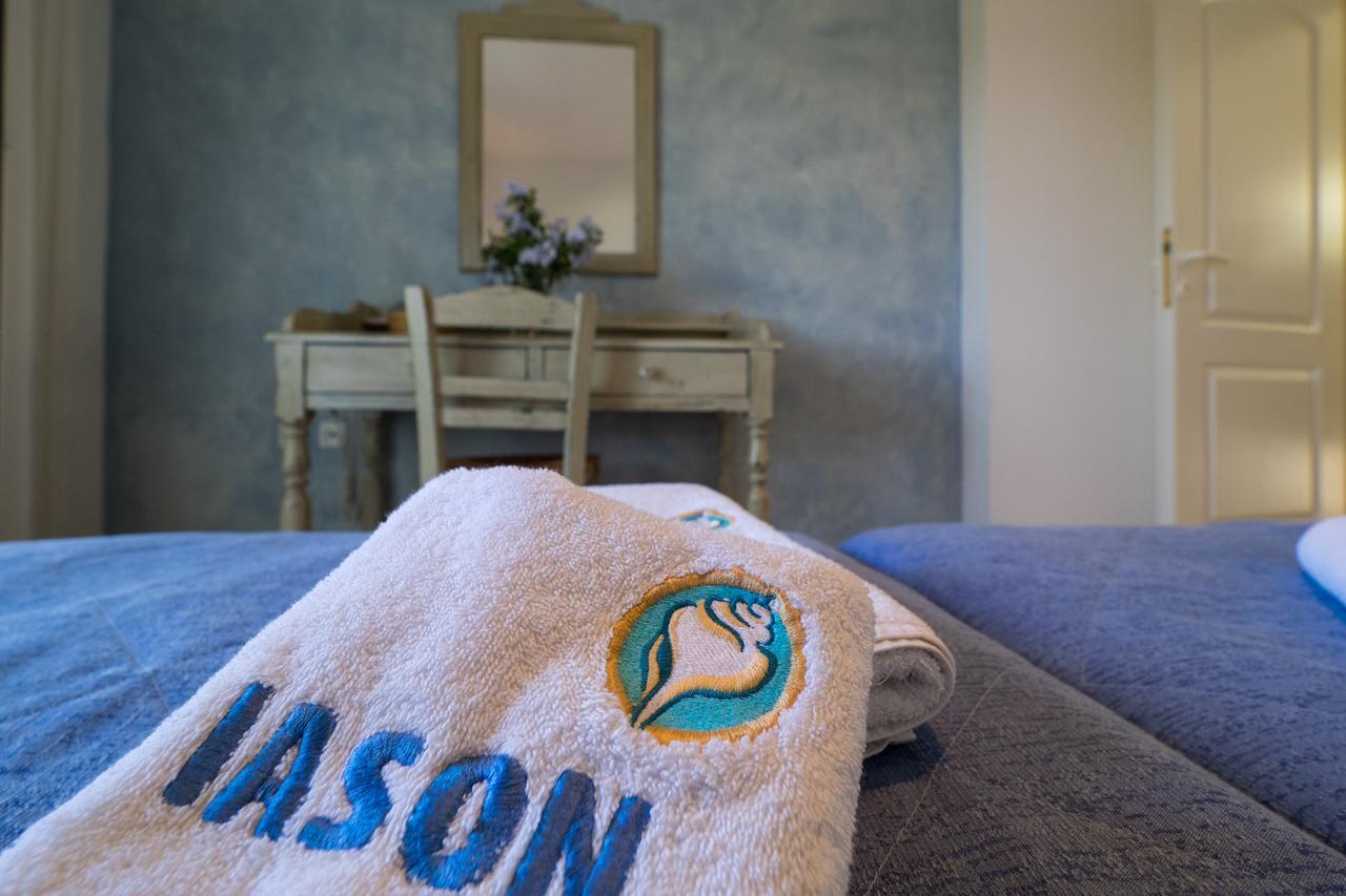 Iason Hotel Apartments Giosonas Luaran gambar